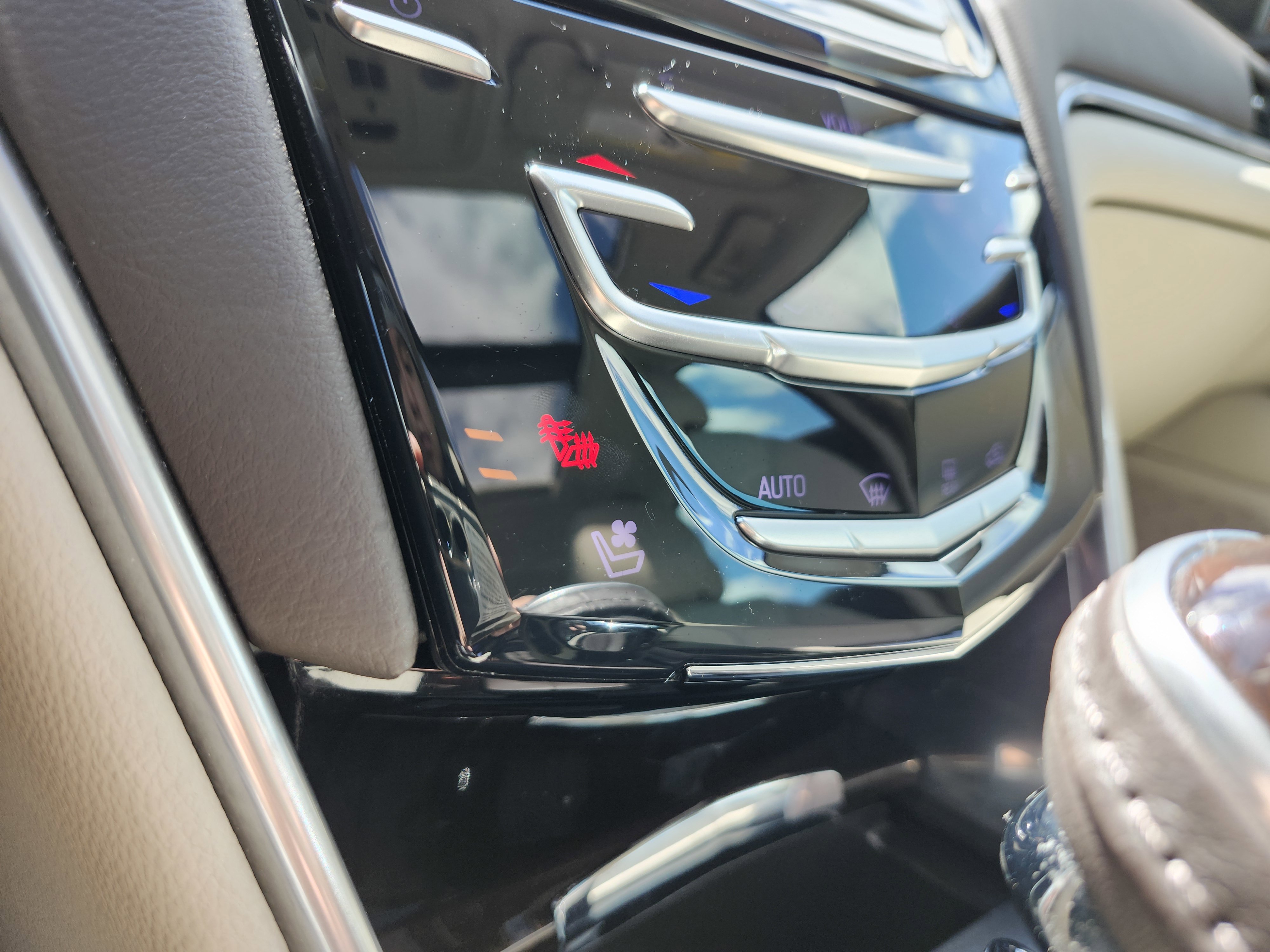 Used 2017 Cadillac XTS Luxury w/ Driver Awareness Package image 38