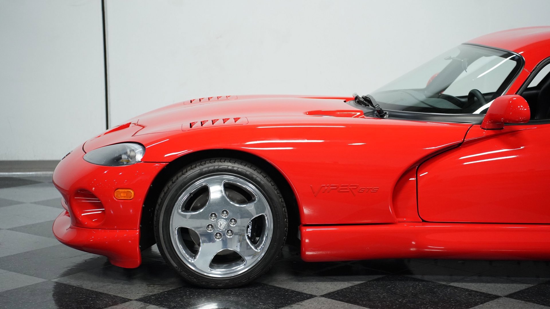 Used 2001 Dodge Viper GTS image 19