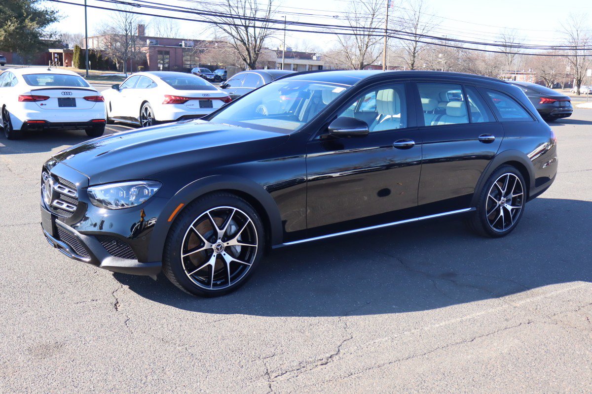 Used 2023 Mercedes-Benz E 450 4MATIC All-Terrain Wagon w/ Premium Package image 1