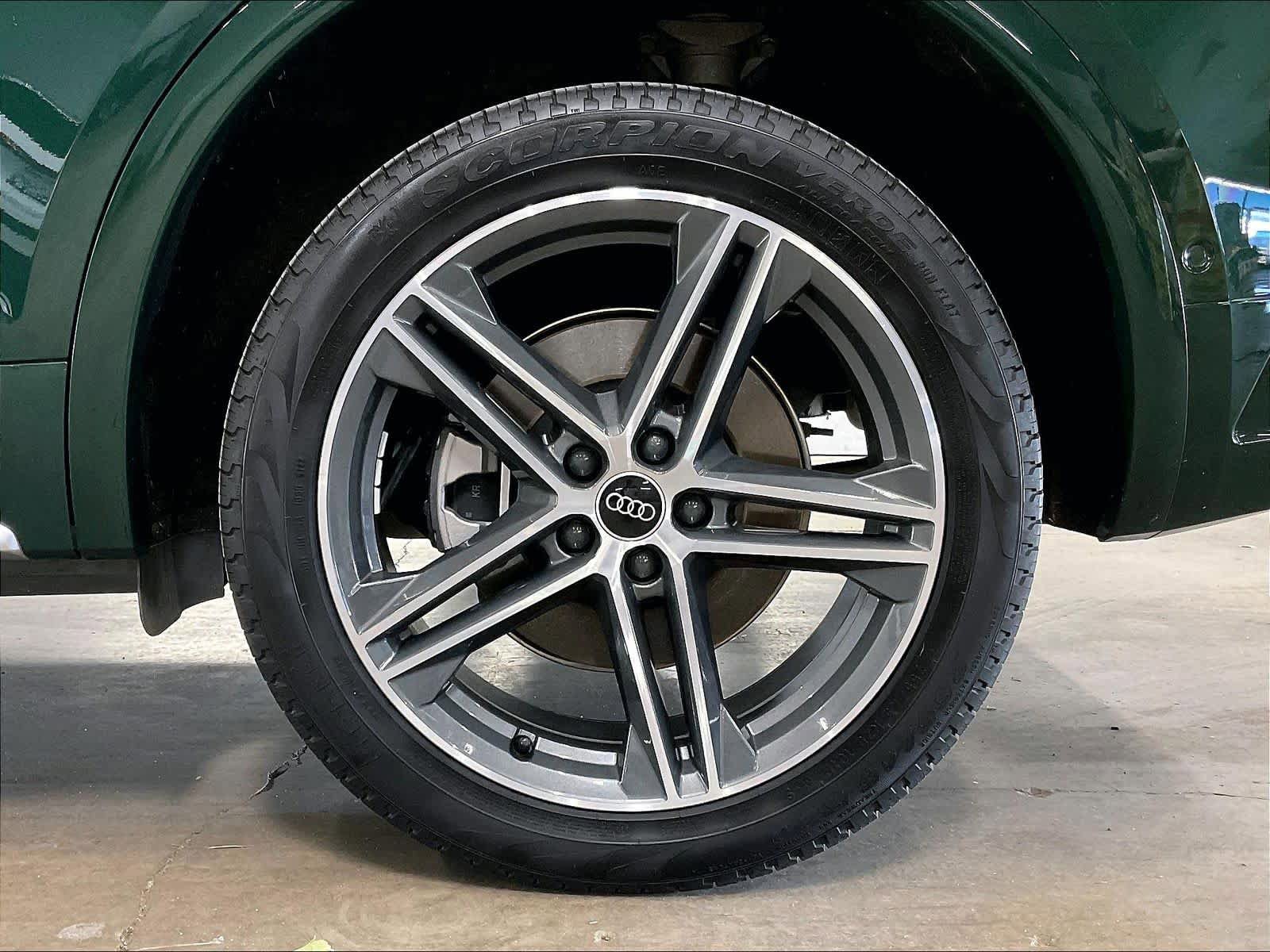 Certified 2023 Audi Q5 e Prestige w/ Prestige Package AWD/4WD image 10