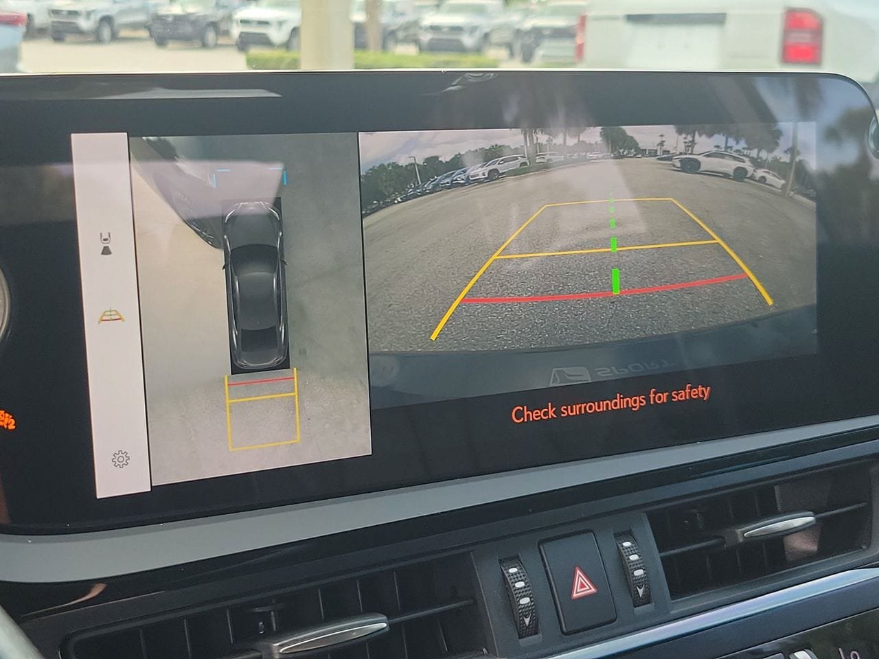 Used 2024 Lexus ES 350 F Sport w/ Accessory Package (Z2) FWD image 25