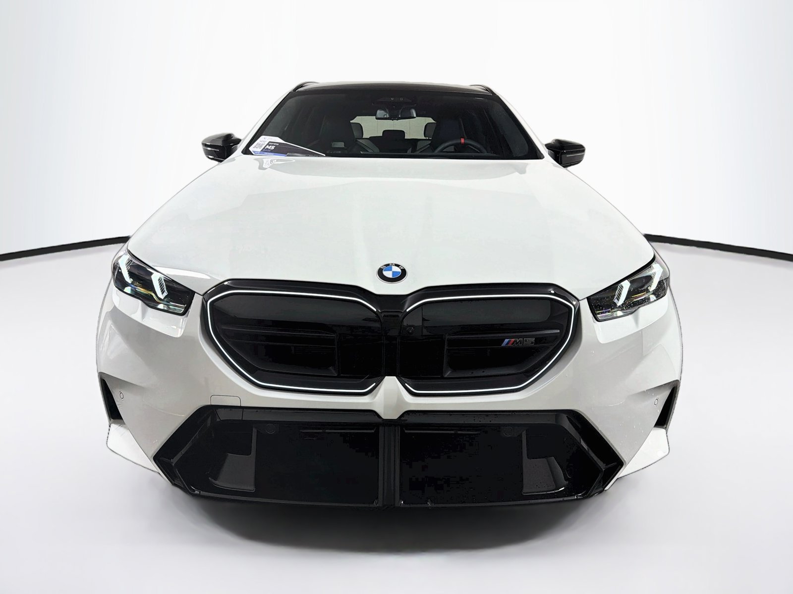 Used 2027 BMW M5 Touring AWD/4WD image 2