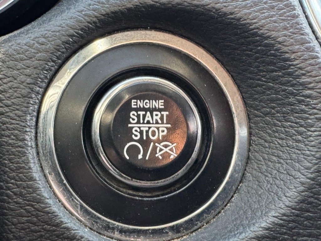 Used 2013 Dodge Durango Crew image 21