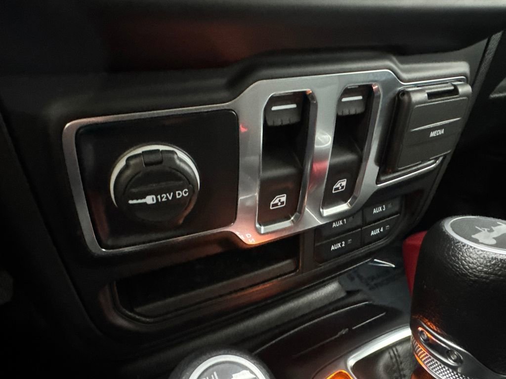Used 2023 Jeep Wrangler Sport AWD/4WD image 62