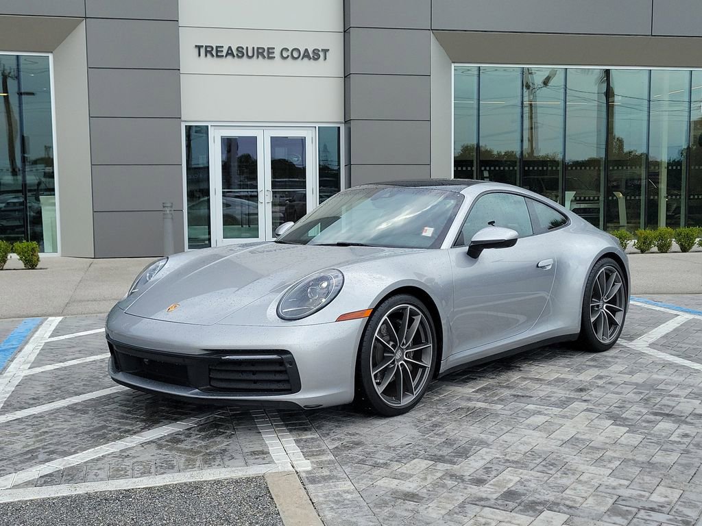 Used 2024 Porsche 911 Carrera 4 AWD/4WD image 1