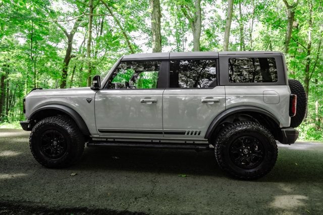 Used 2021 Ford Bronco First Edition AWD/4WD image 10