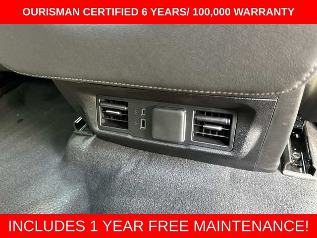 Used 2025 Chevrolet Silverado 1500 LT AWD/4WD image 12