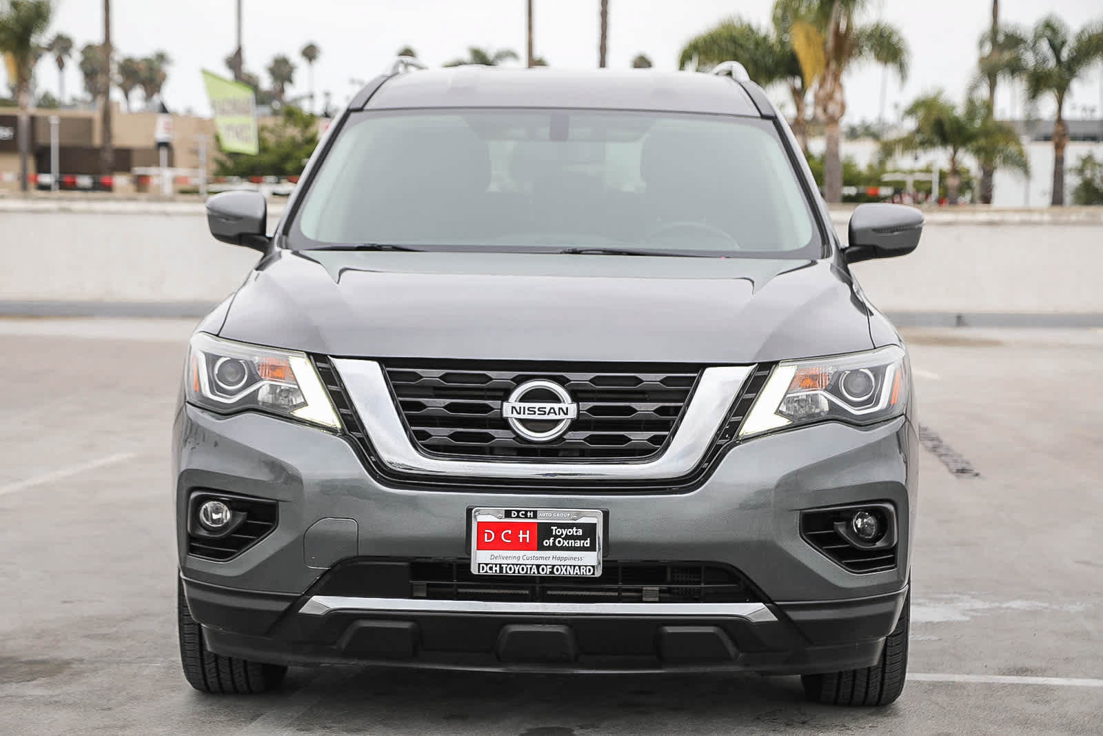 Used 2019 Nissan Pathfinder SV FWD image 3