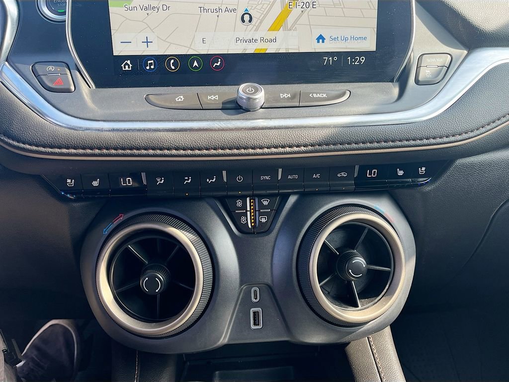 Used 2025 Chevrolet Blazer Premier w/ LPO, Black Sport Package image 21