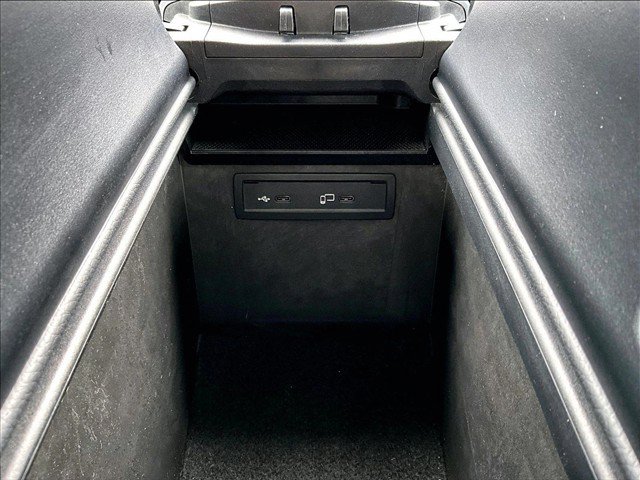 Used 2021 Mercedes-Benz GLC 300 image 26