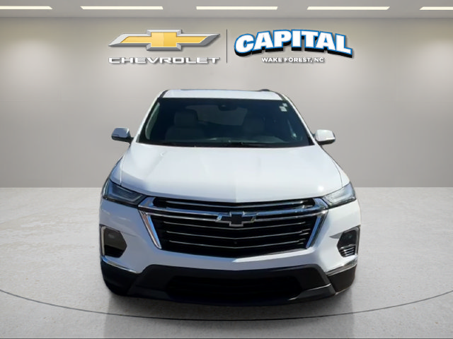 Used 2023 Chevrolet Traverse LT w/ LT Premium Package FWD image 9
