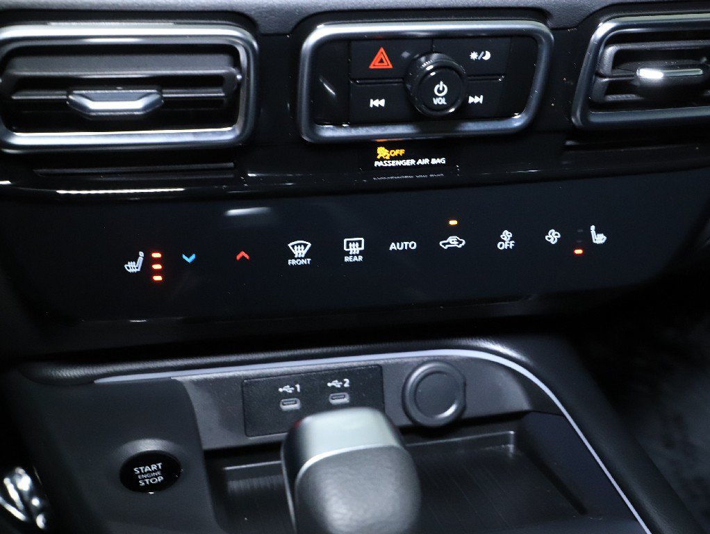 Certified 2026 Nissan Sentra SV w/ SV Convenience Package FWD image 27