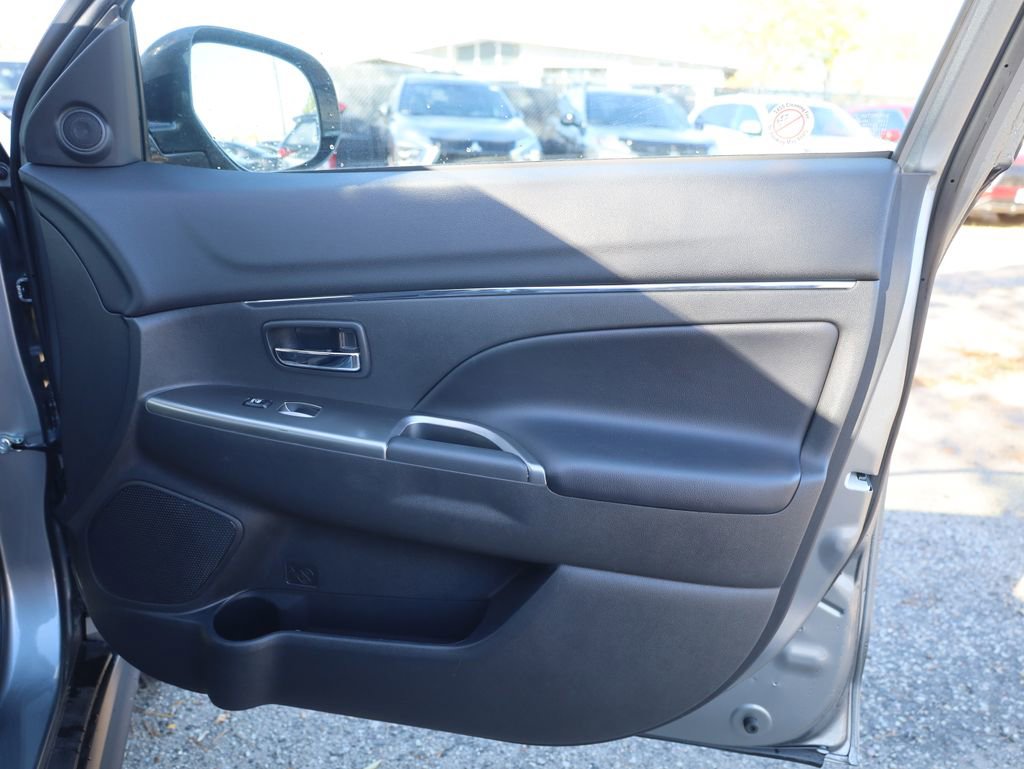 Used 2024 Mitsubishi Outlander Sport ES image 14