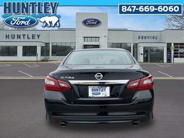 Used 2018 Nissan Altima 2.5 S w/ S Convenience Package image 4