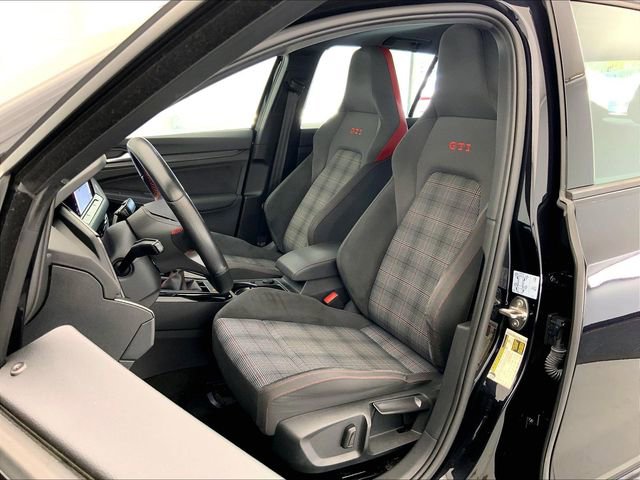Used 2024 Volkswagen GTI SE FWD image 5