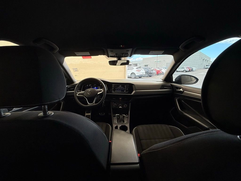 Used 2023 Volkswagen Jetta Sport image 22