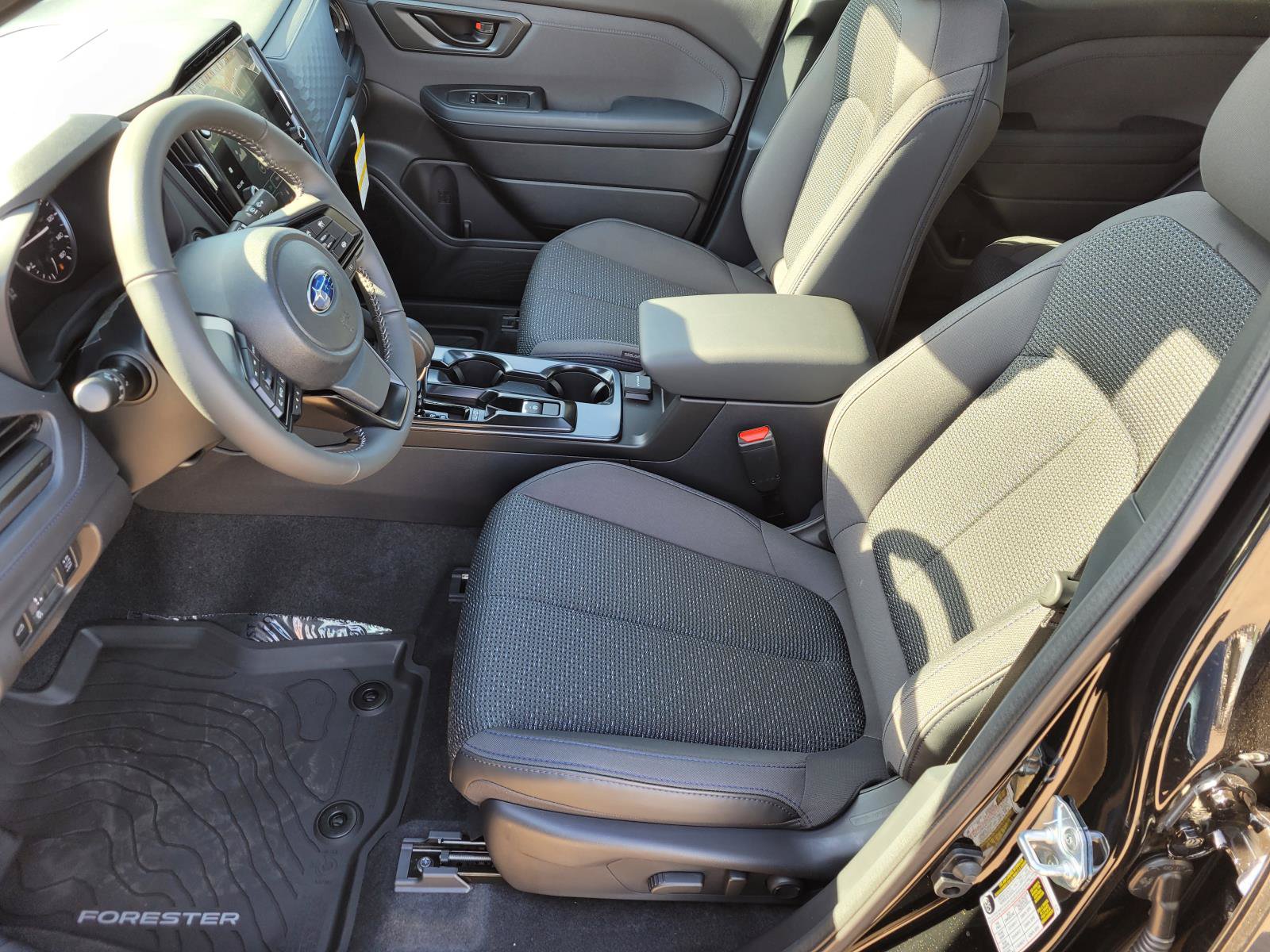 Used 2026 Subaru Forester Premium AWD/4WD image 3
