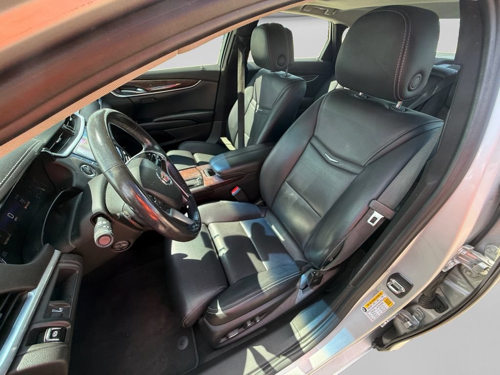 Used 2014 Cadillac XTS Luxury FWD image 21