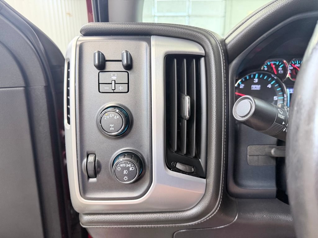 Used 2019 GMC Sierra 2500 SLT AWD/4WD image 38