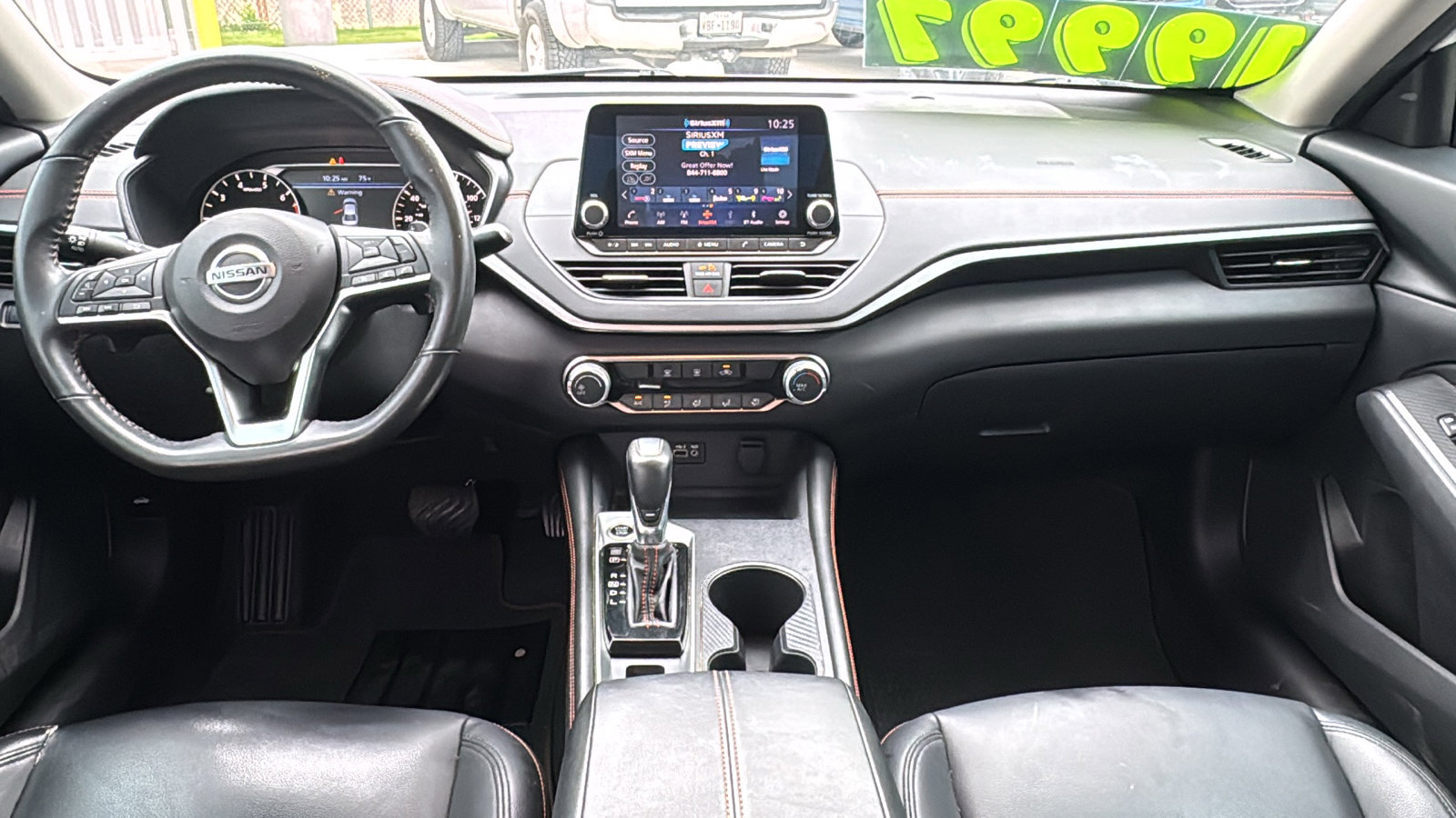 Used 2022 Nissan Altima 2.5 SR AWD/4WD image 16