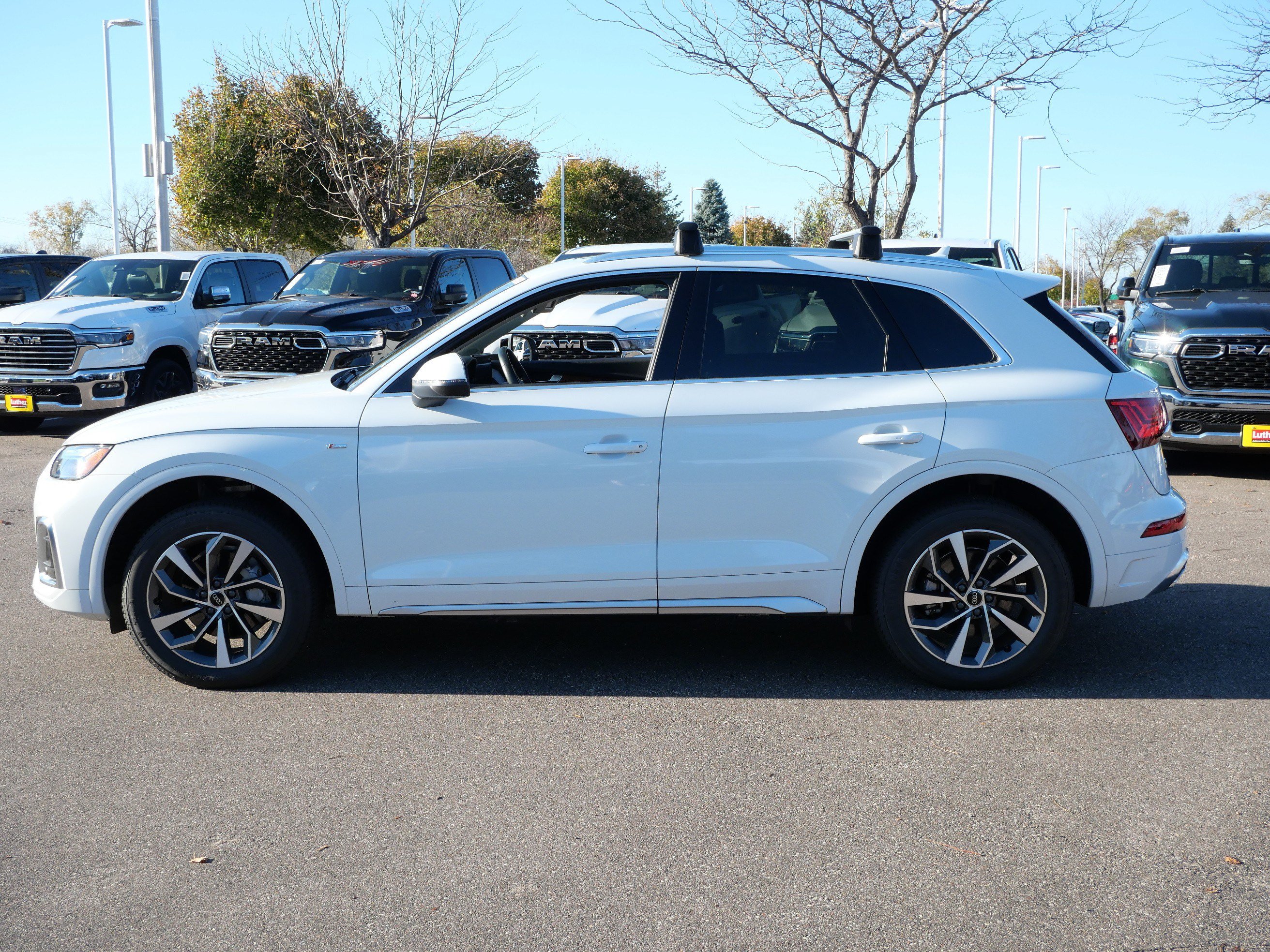 Used 2023 Audi Q5 2.0T Premium Plus AWD/4WD image 4