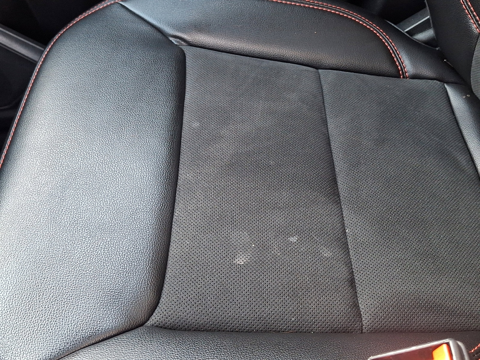 Certified 2022 Ford Explorer ST-Line image 26