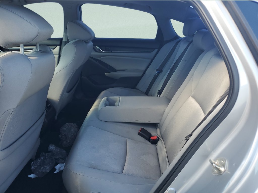 Used 2019 Honda Accord EX image 10