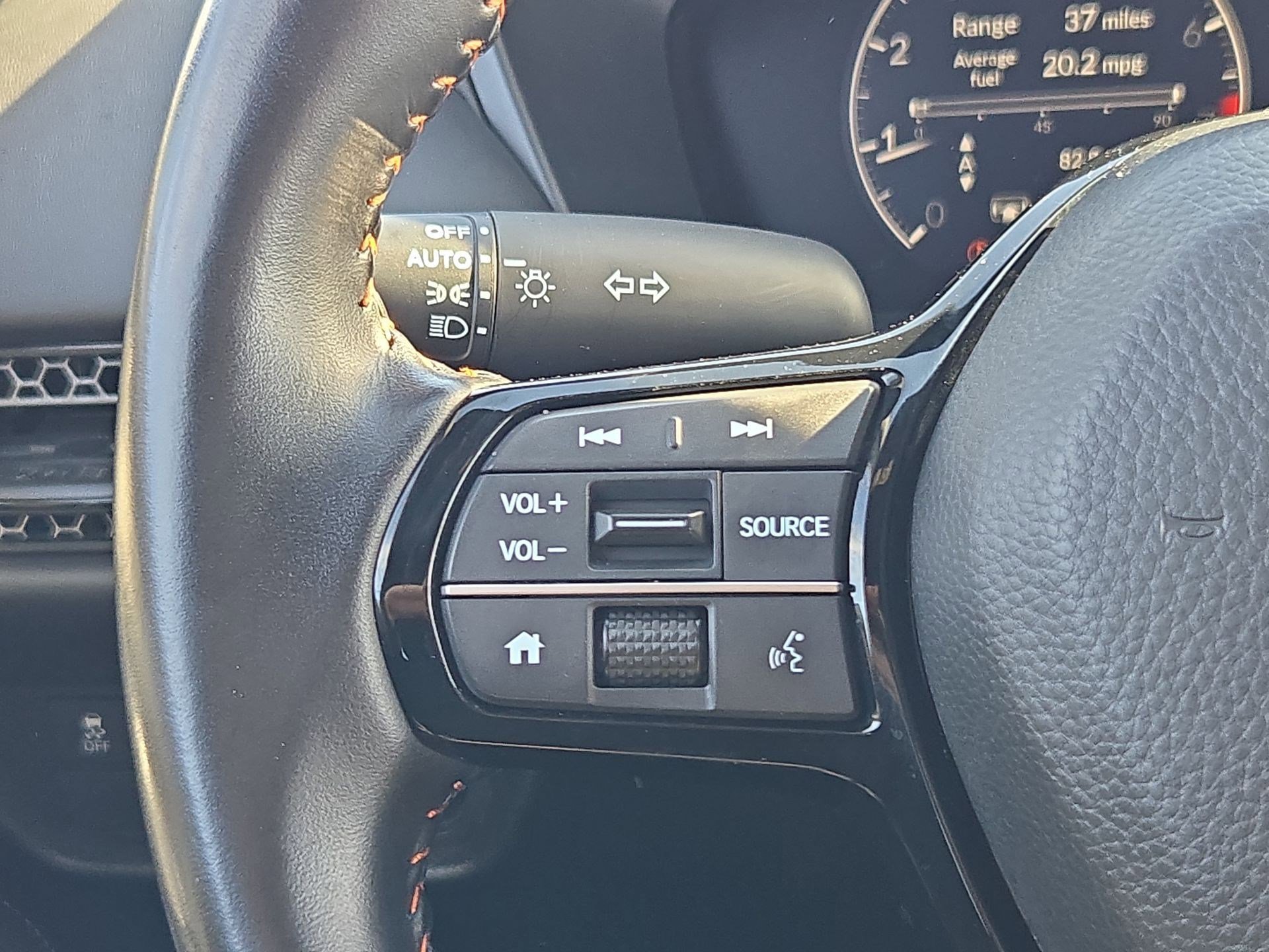 Used 2025 Honda HR-V Sport image 17