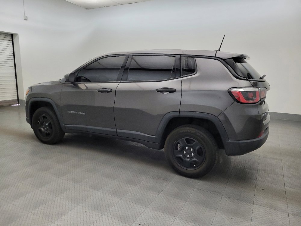 Used 2020 Jeep Compass Sport AWD/4WD image 3