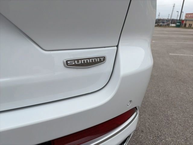 Used 2024 Jeep Grand Cherokee Summit image 48