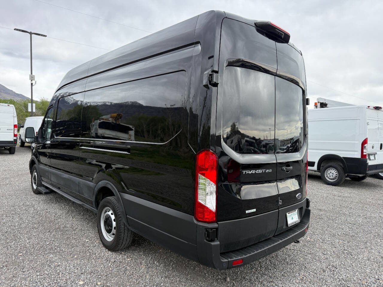 Used 2023 Ford Transit 250 148 High Roof Extended w/ Load Area Protection Package image 5
