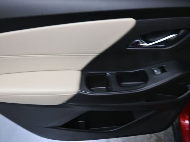 Used 2023 Chevrolet Traverse LT w/ LT Premium Package image 19