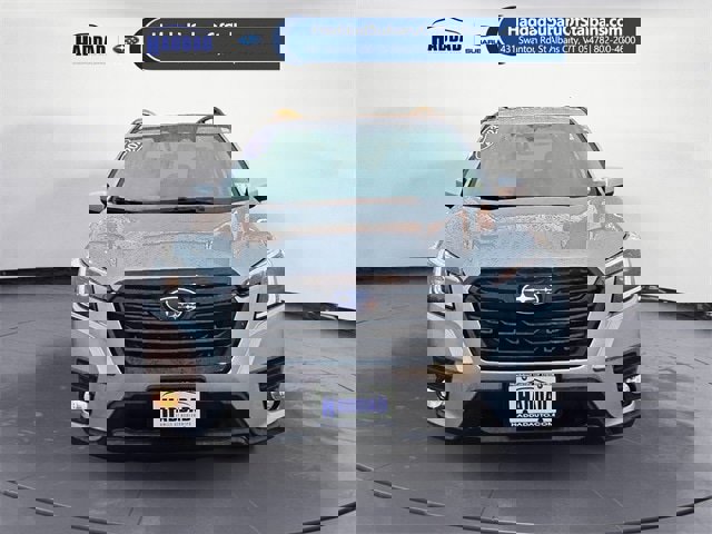 Used 2023 Subaru Forester Premium image 8