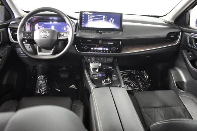 Certified 2026 Nissan Rogue Platinum w/ Platinum Premium Package AWD/4WD image 29