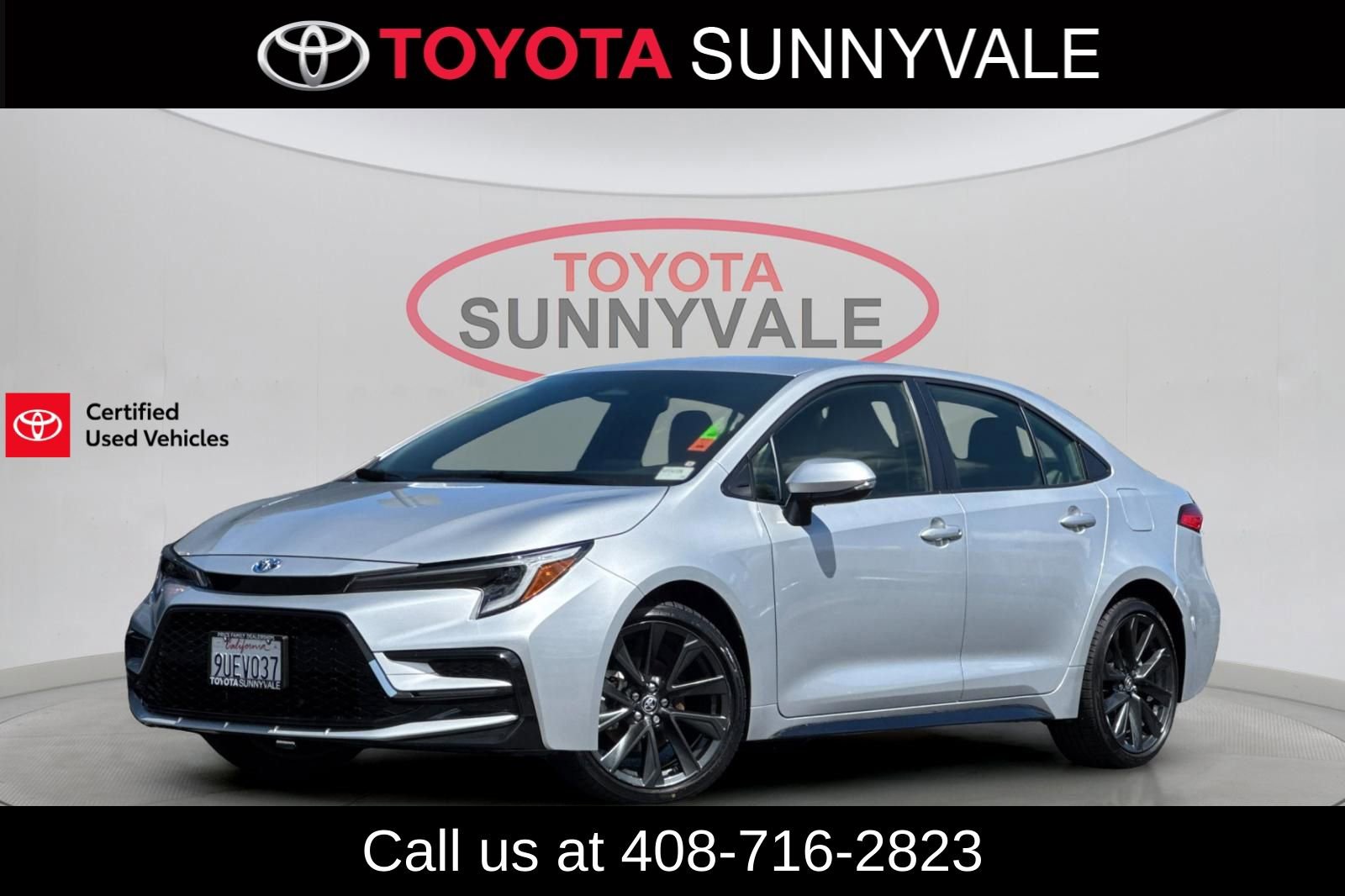 Certified 2025 Toyota Corolla SE w/ Convenience Package image 1