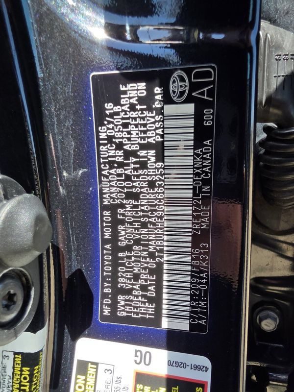 Used 2016 Toyota Corolla LE FWD image 34