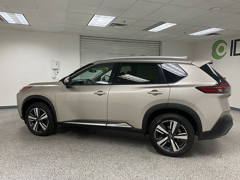 Used 2023 Nissan Rogue SL image 16