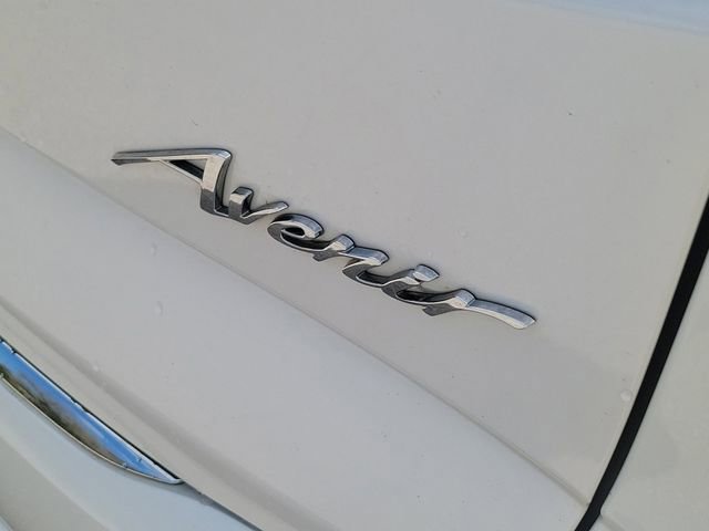 Certified 2023 Buick Enclave Avenir w/ Avenir Technology Package image 5