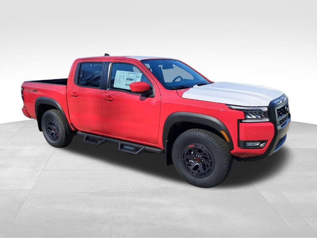 New 2025 Nissan Frontier PRO-4X w/ Interior Protection Package image 8