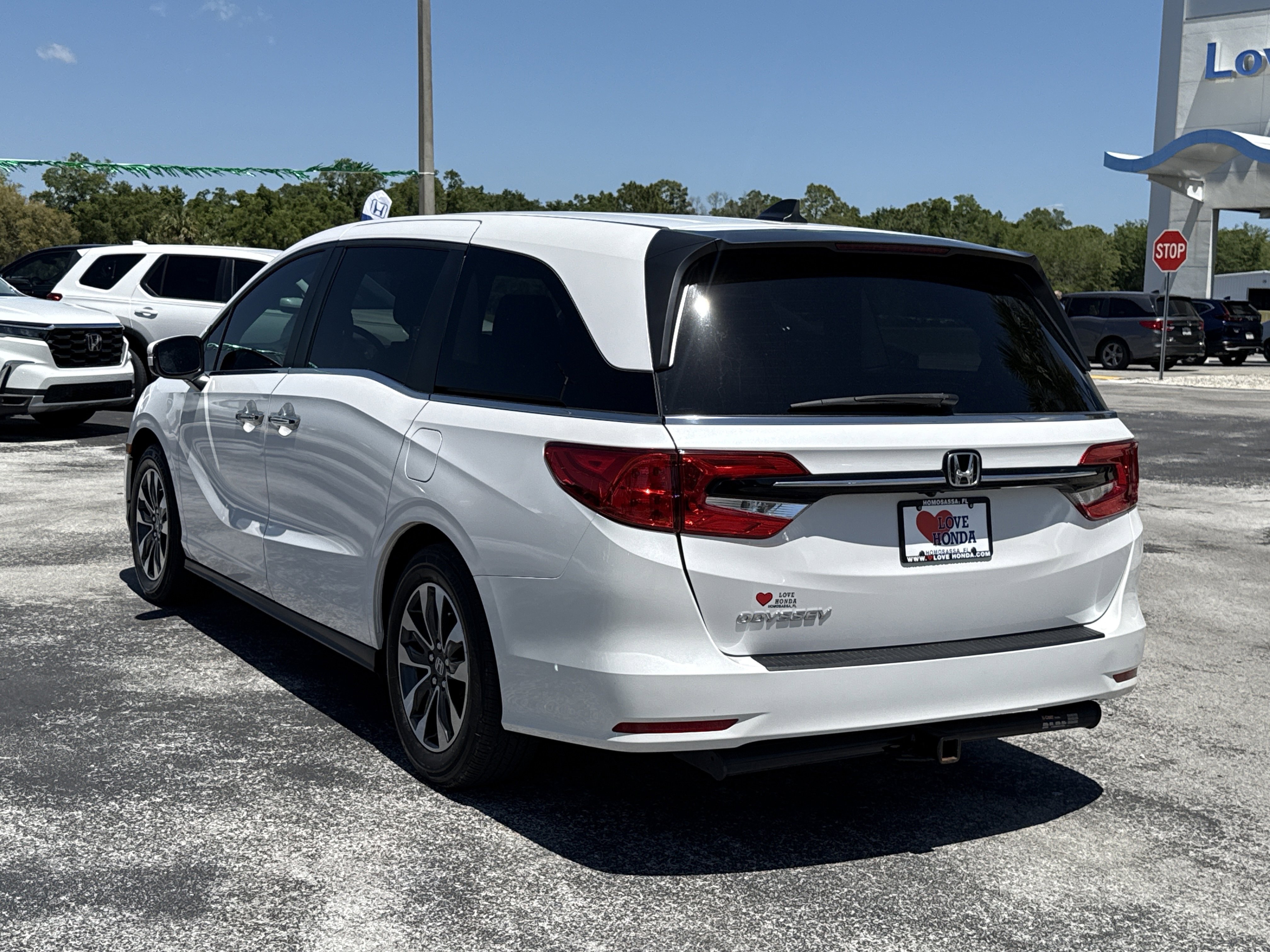 Certified 2024 Honda Odyssey EX-L image 9