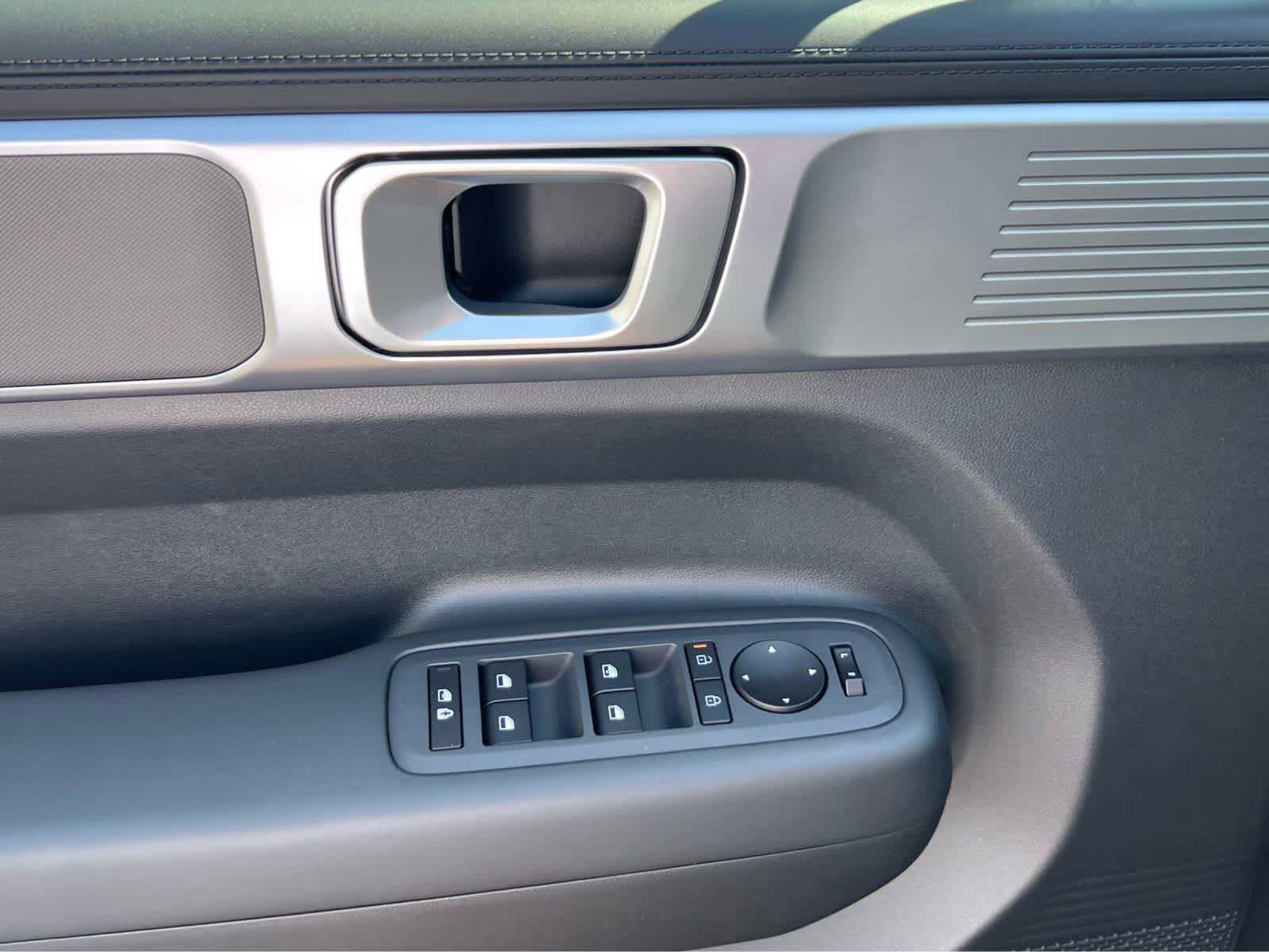 New 2026 Hyundai Santa Fe SE AWD/4WD image 30