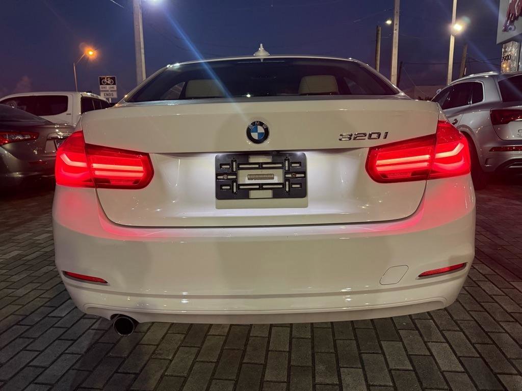 Used 2018 BMW 320i 320i Sedan South Africa image 6