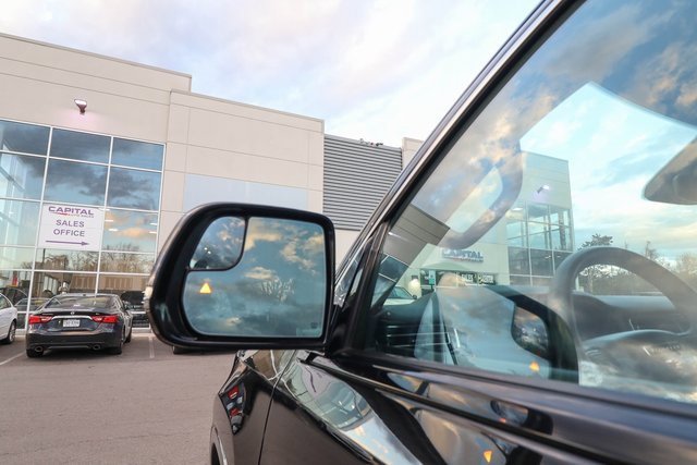 Used 2022 Jeep Wagoneer Series II image 53