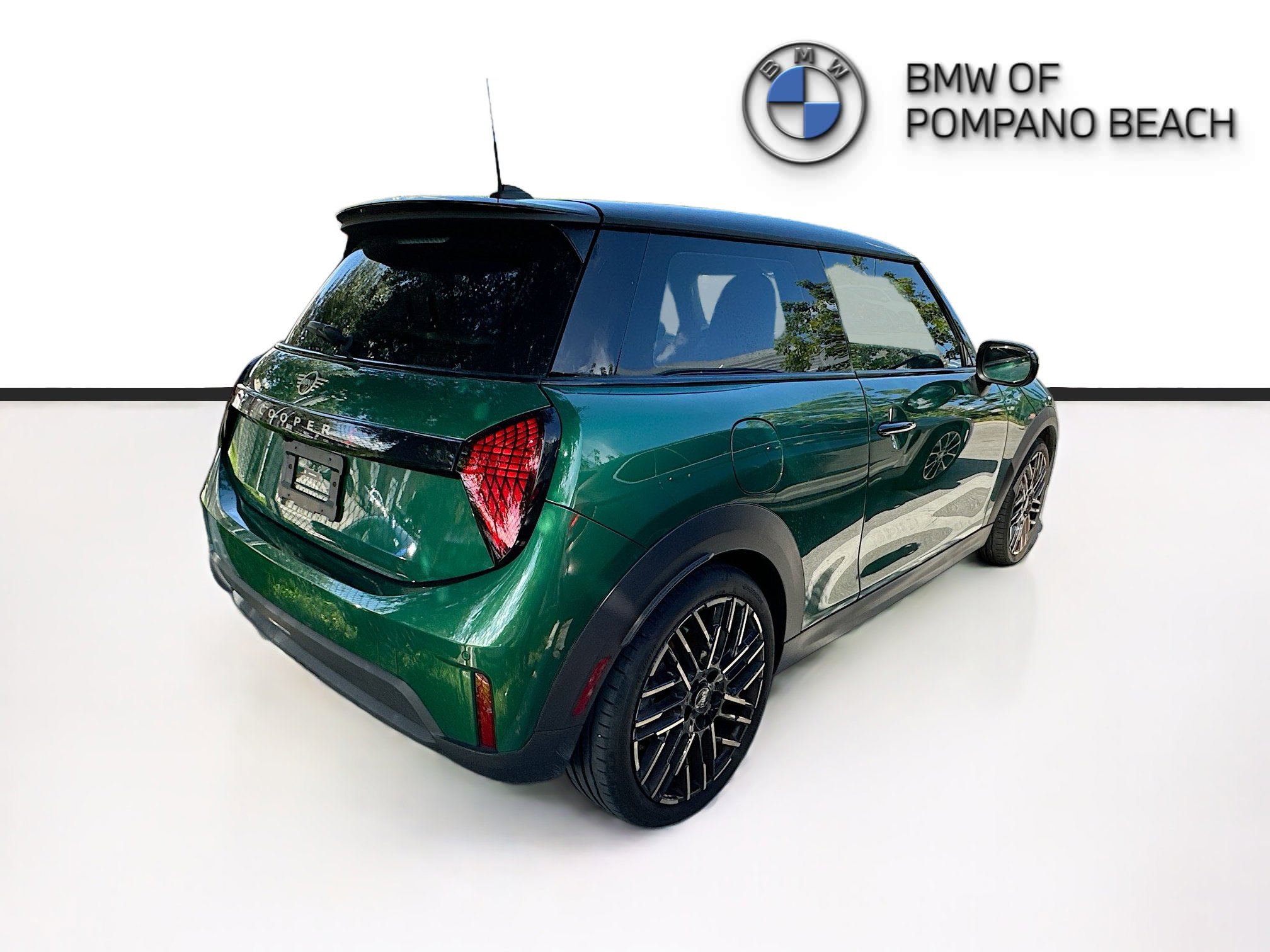 Used 2025 MINI Cooper S FWD image 6
