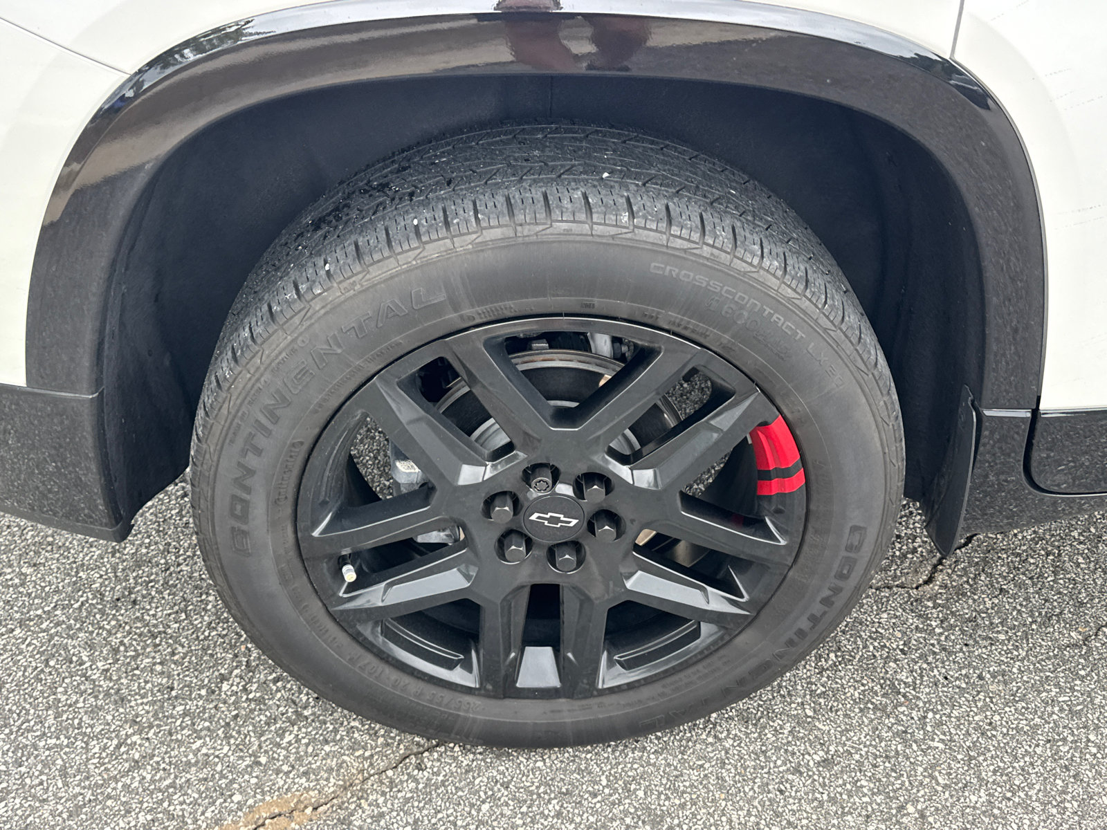 Used 2022 Chevrolet Traverse Premier w/ Redline Edition FWD image 20