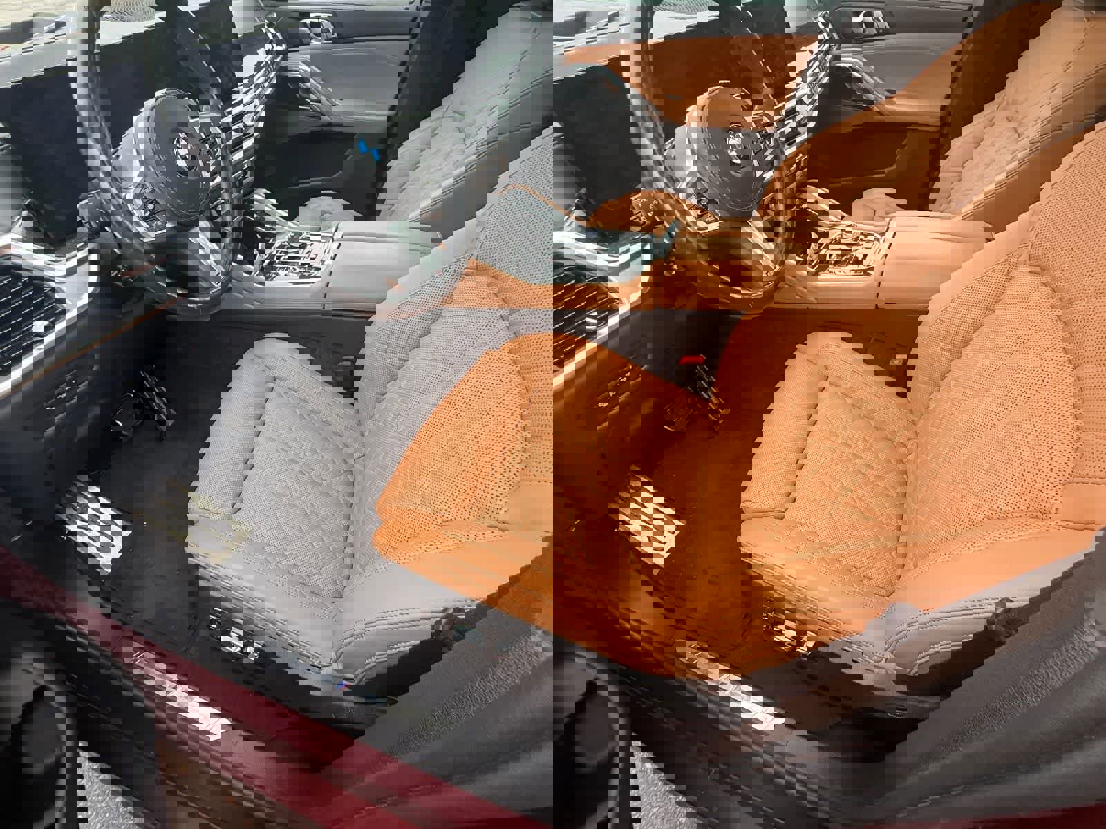 Used 2024 BMW X6 xDrive40i image 19