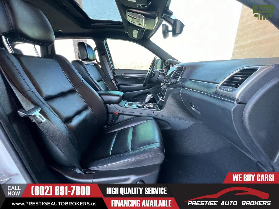 Used 2021 Jeep Grand Cherokee Limited w/ Trailer Tow Group IV image 46