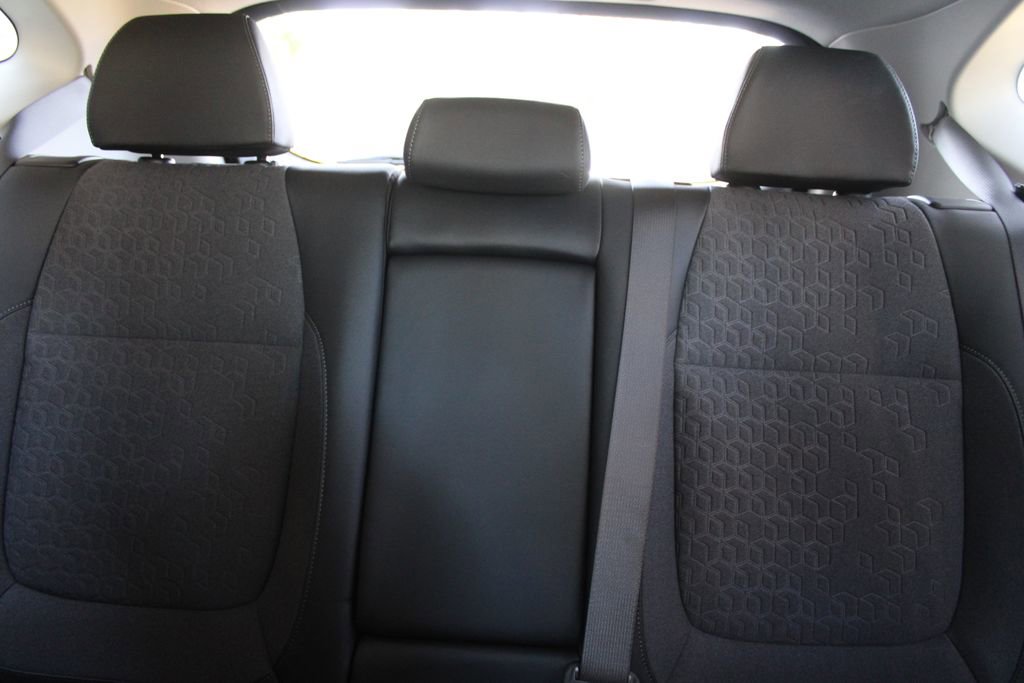 New 2026 Kia Seltos S FWD image 46