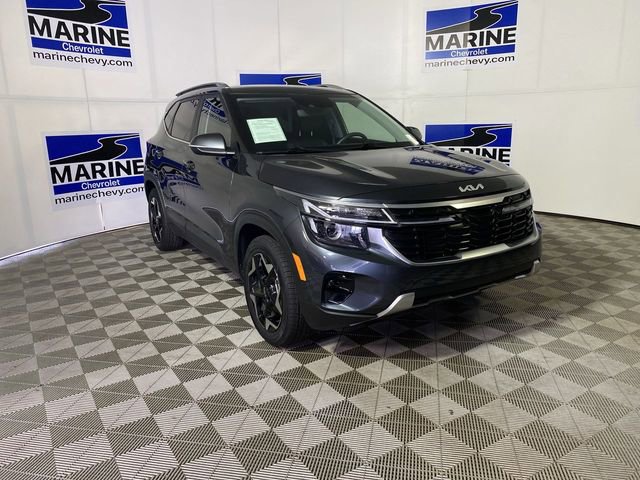 Used 2025 Kia Seltos EX w/ EX Sunroof Package image 1