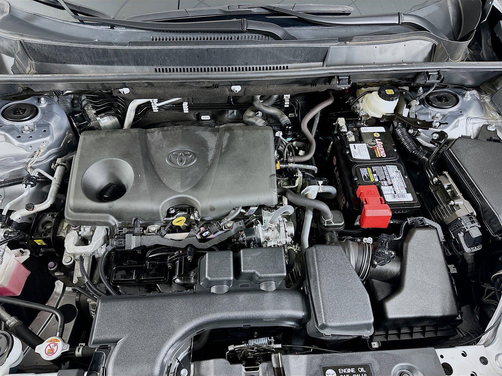 Used 2024 Toyota RAV4 LE image 30